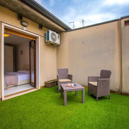 Gardenhouse - Wifi And Garden Hotel Verona Exterior photo