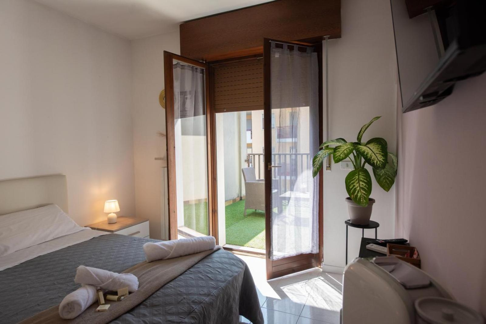 Gardenhouse - Wifi And Garden Hotel Verona Exterior photo